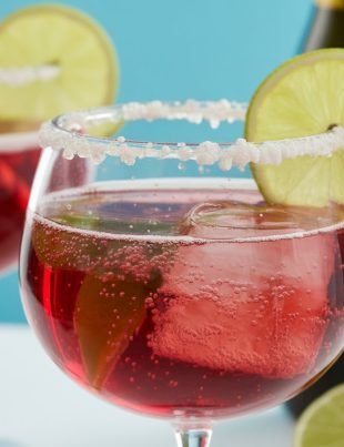 Shirley Temple Drink: A Sparkling Classic Loved by All Ages
