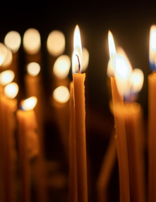 Kerzen für Mariä Lichtmess: Bedeutung, Traditionen und ihr Platz im christlichen Jahreskreis